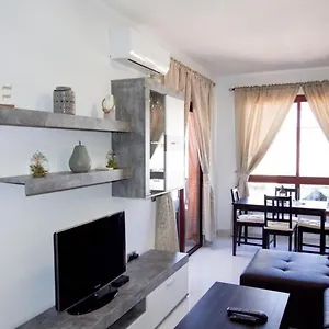 Vip Holidays & Center 1 Apartment